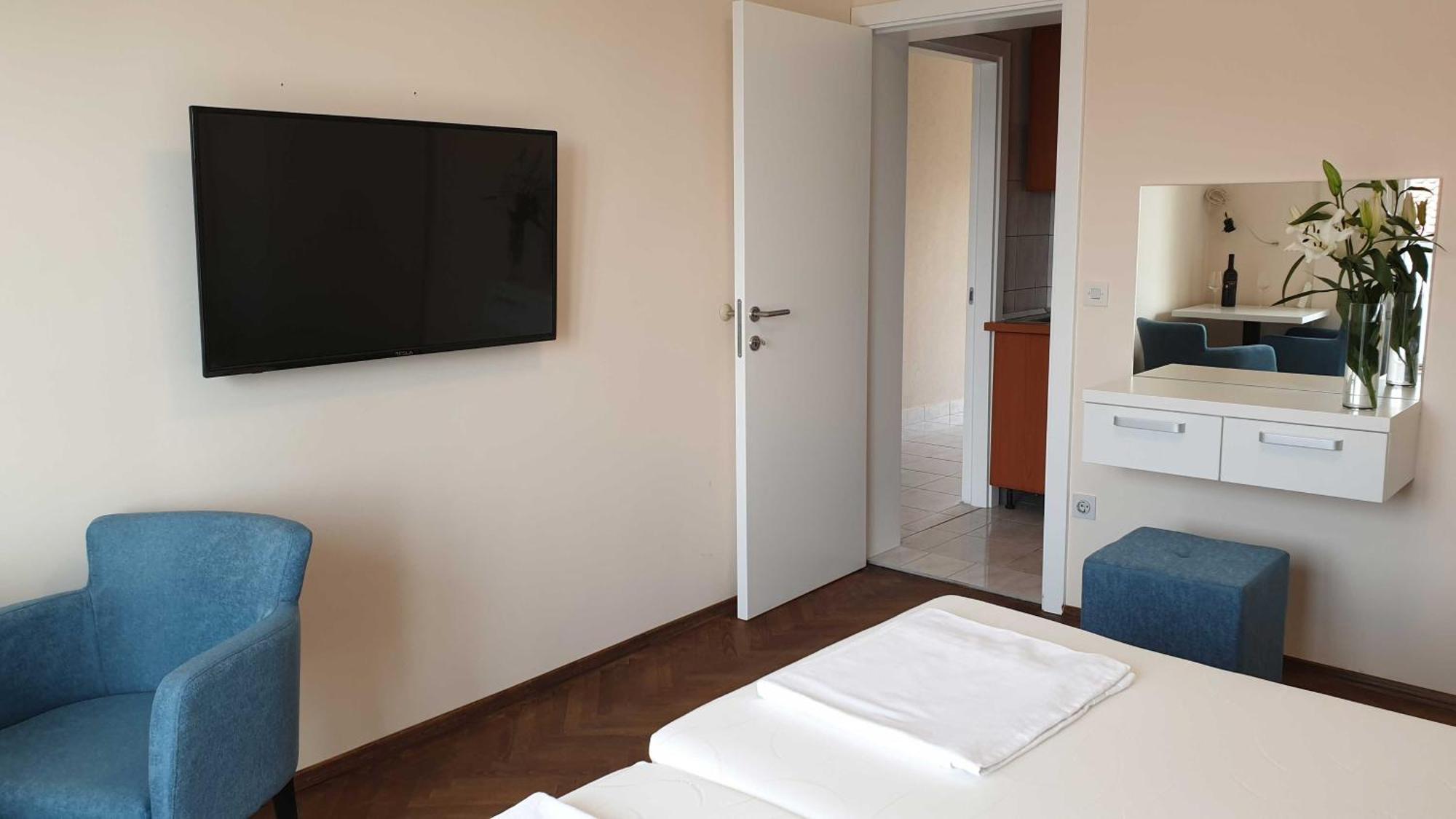 Apartments And Rooms With Parking Space Hvar - 15378 흐바르 객실 사진
